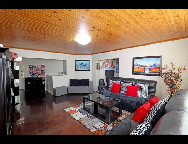 2 BEDROOM APARTMENT FOR SALE IN OBSERVATORY